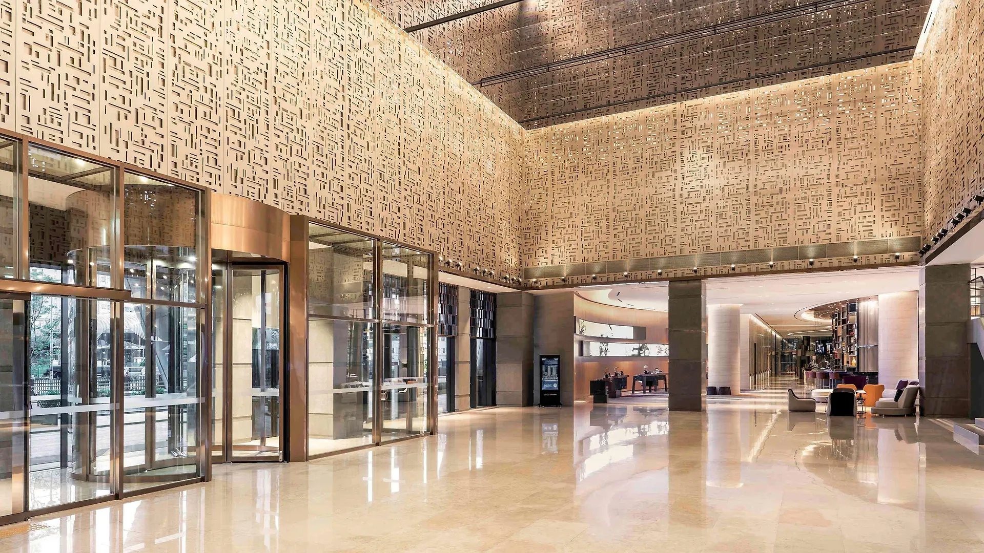Novotel Suites Ambassador Seoul Yongsan 5*,