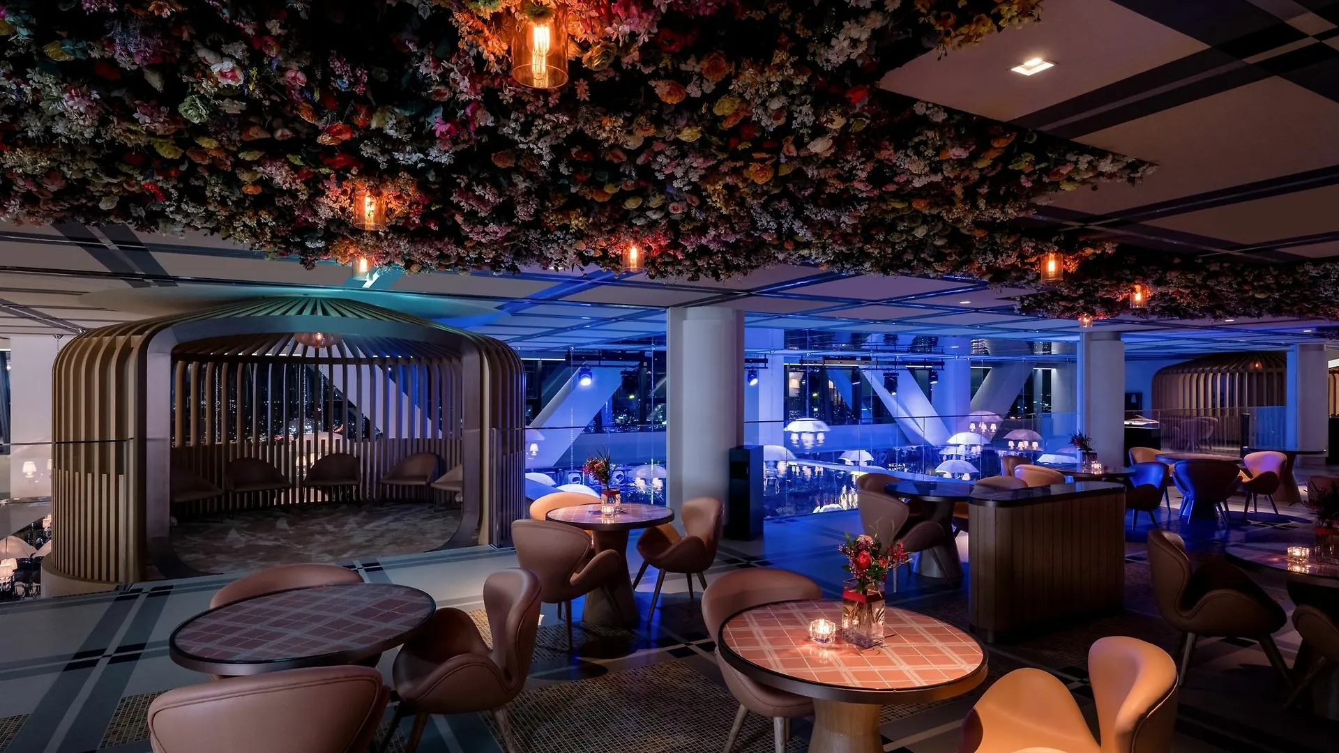 Novotel Suites Ambassador Seoul Yongsan 5*,  South Korea