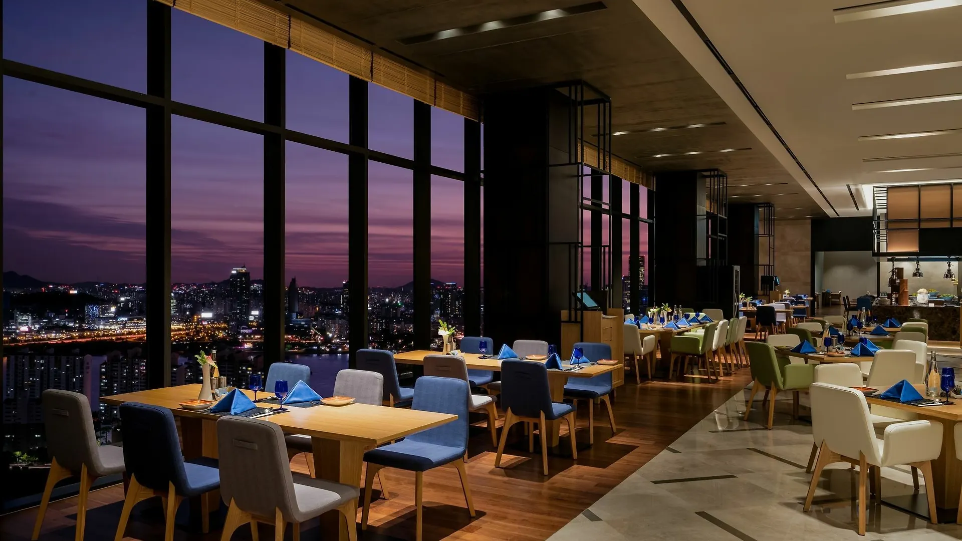 Novotel Suites Ambassador Seoul Yongsan 5*,