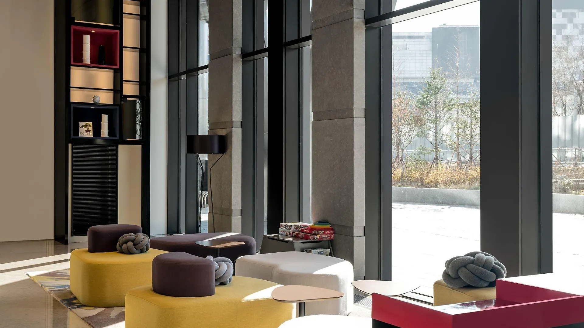 Отель Novotel Suites Ambassador Seoul Yongsan